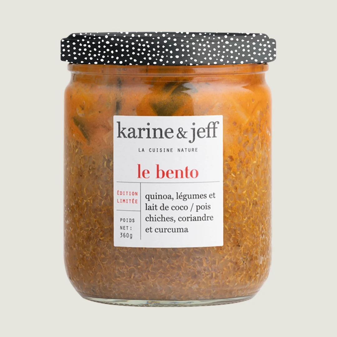 Quinoa, groenten en kokosmelk / kikkererwten, koriander en kurkuma